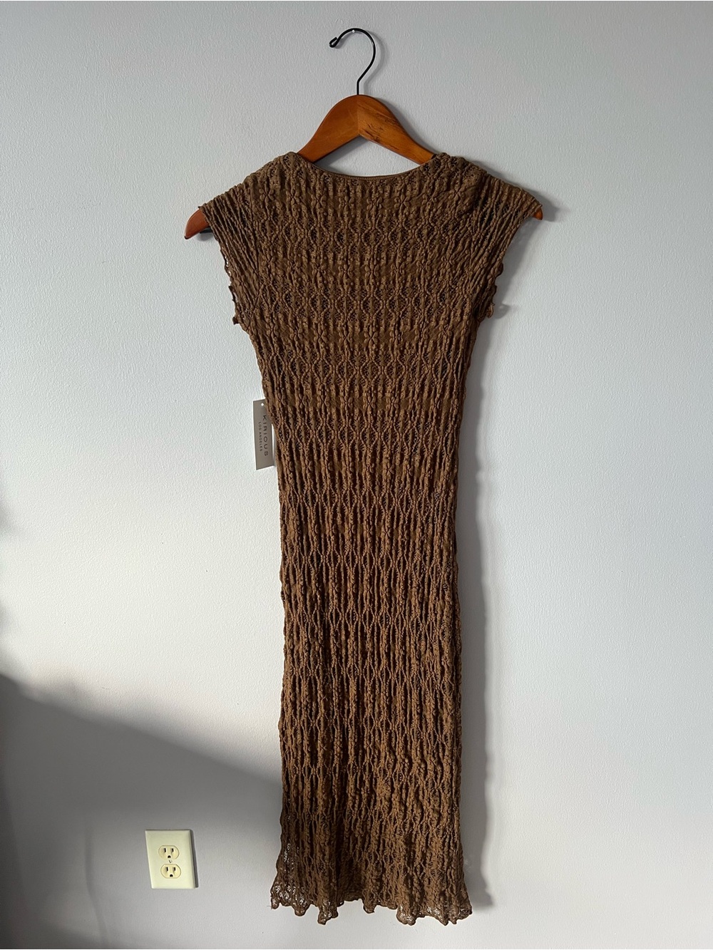 Sleeveless Brown Knit Maxi Dress with Ring Detail - Picture 6 of 6